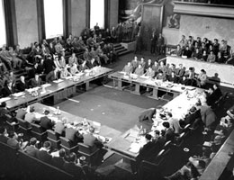 Hiệp định Genève 1954 là hiệp định đình chiến được kí kết tại thành phố Genève, Thụy Sỹ để khôi phục hòa bình ở Đông Dương.