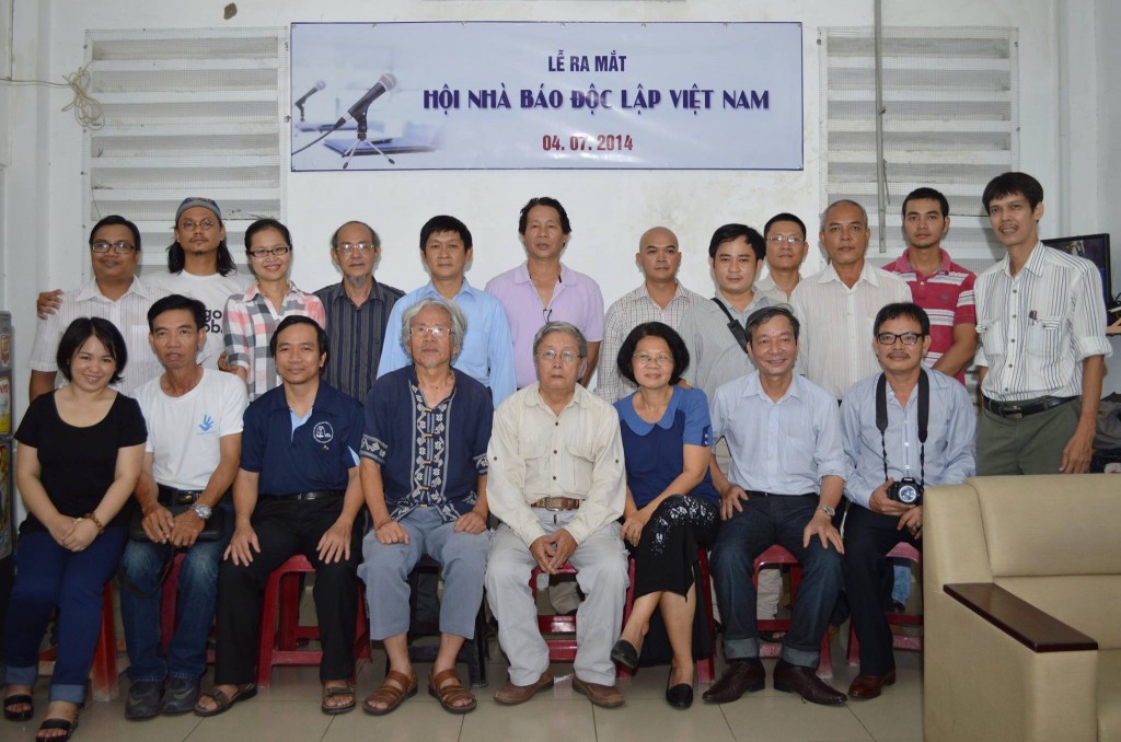 Các thành viên Hội Nhà báo độc lập Việt Nam