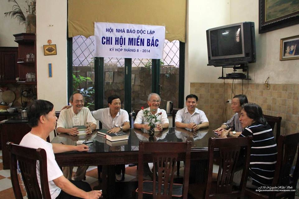 nha bao doc lap
