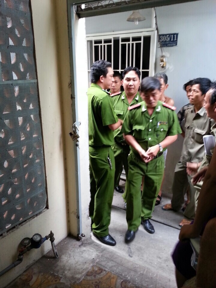 Công an viên Võ Thanh Sơn là người đeo chiếc đồng hồ.
