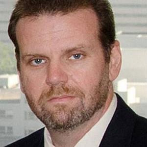 robert-farley-386x385
