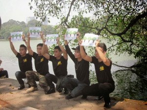 Mr. Dung and his friend in a peaceful protest before being arrested by Hanoi police