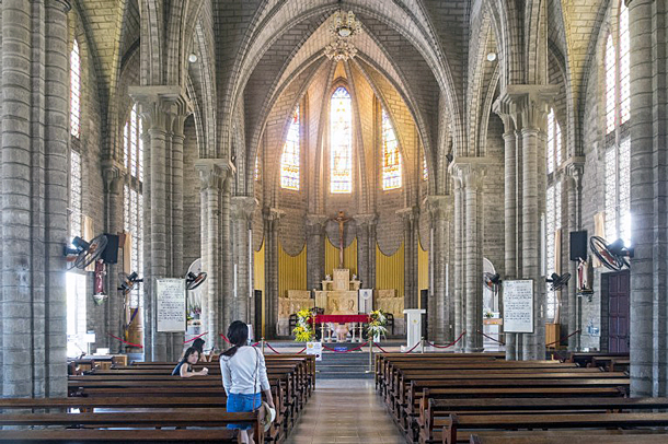 Vietnamese Catholics visit the cathedral in Nha Trang in southern Vietnam's Khanh Hoa province, Jan. 16, 2016. Hemis